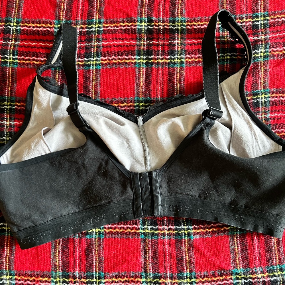 Cacique Black Lace Bra - Picture 2 of 4